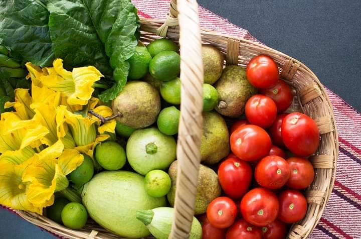 cesta de frutas